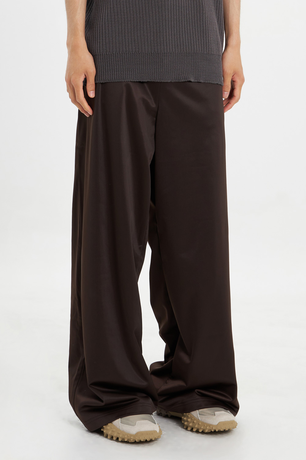 Oversized Trackpant_Brown